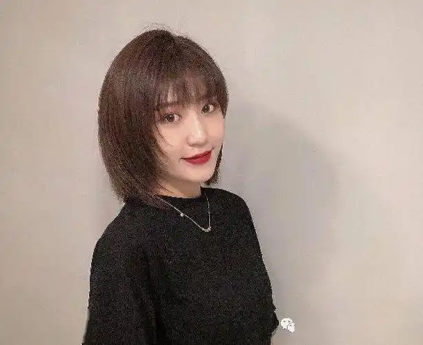 非常减龄又好打理的懒人发型