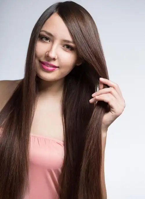 捋头发的年轻的长发美女素材-高清图片-摄影照片-寻图免费打包下载