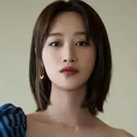 乘风破浪的姐姐们之蓝盈莹微信头像【点击鼠标右键下载】