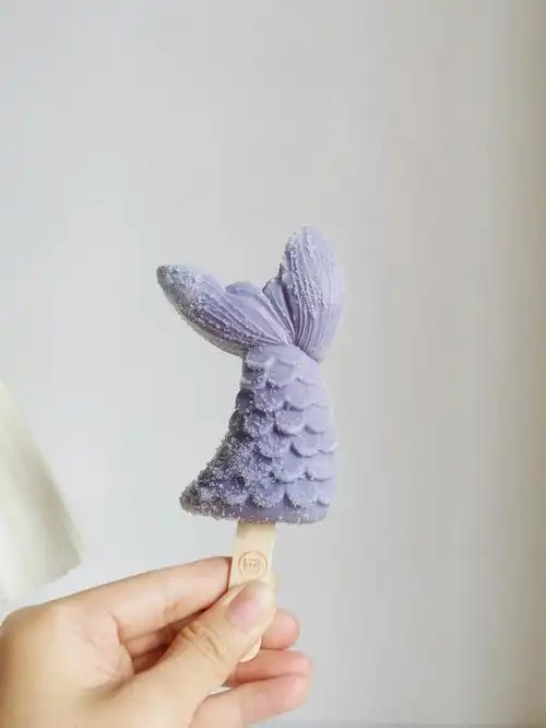 破防了家人大尾巴鱼冰淇淋也太美了吧