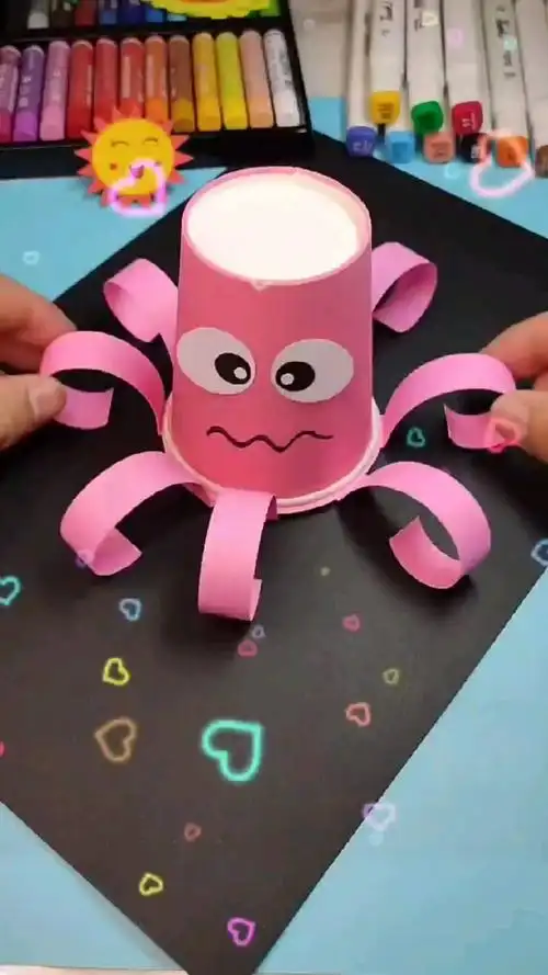 手工制作#用纸杯做一只章鱼吧