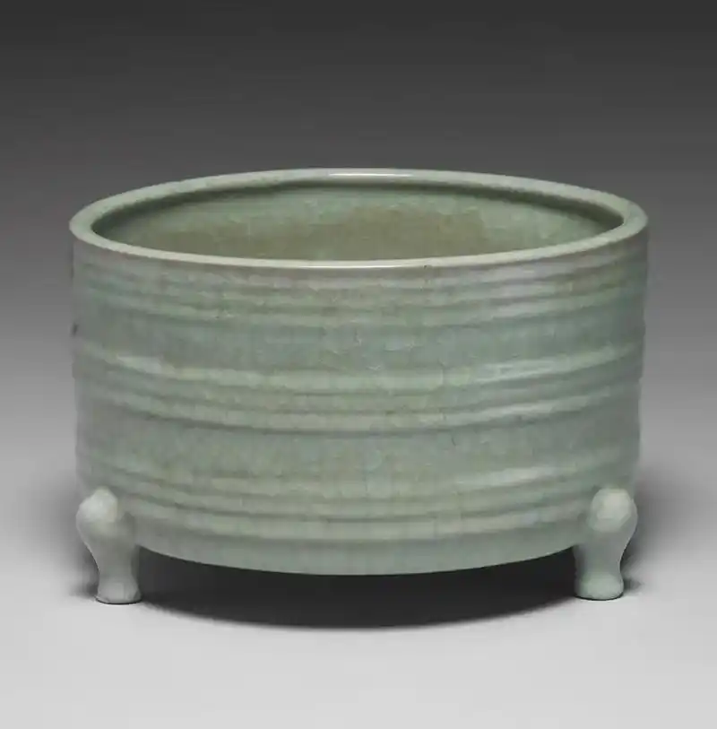 南宋官窑瓷器大多数都是历朝历代出土的,包 - 抖音