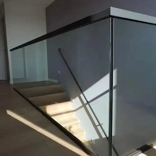 玻璃楼梯扶手u型槽 阳台栏杆护栏槽钢地槽 预埋镀锌钢槽碳钢卡槽