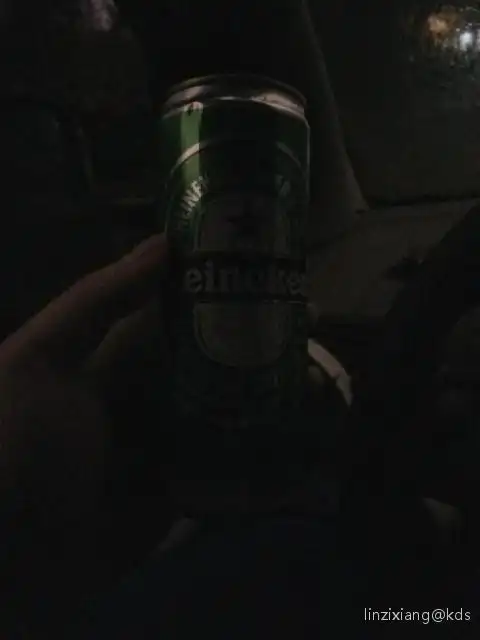 下雨天喝喝酒挺舒服的