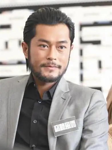 青皮胡络腮胡 男人如何利用胡须扮酷