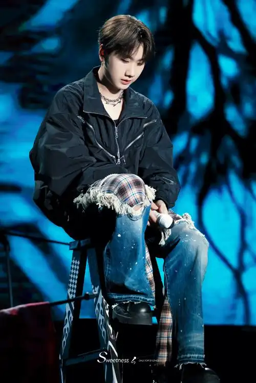 汪苏泷实体专辑21世纪罗曼史##花田飞行音乐节