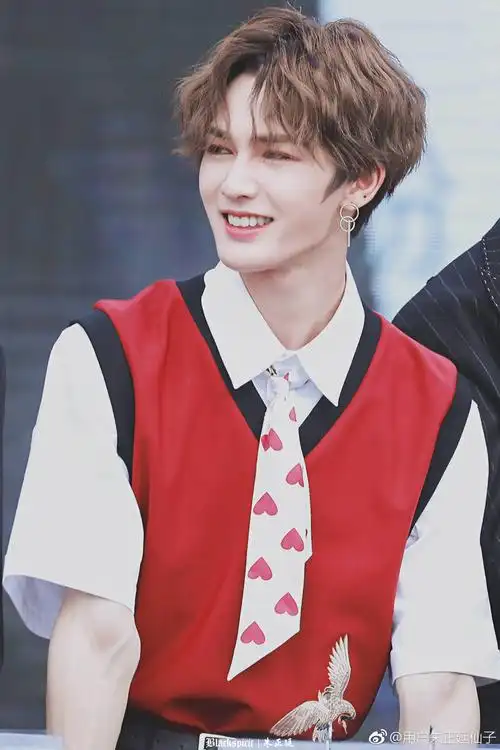 人间仙子 朱正廷