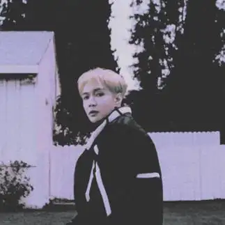 张艺兴[超话]#240211 张艺兴stationhead头像更新 1p@张艺兴