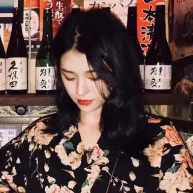 港风复古女生头像图片 不负韶华