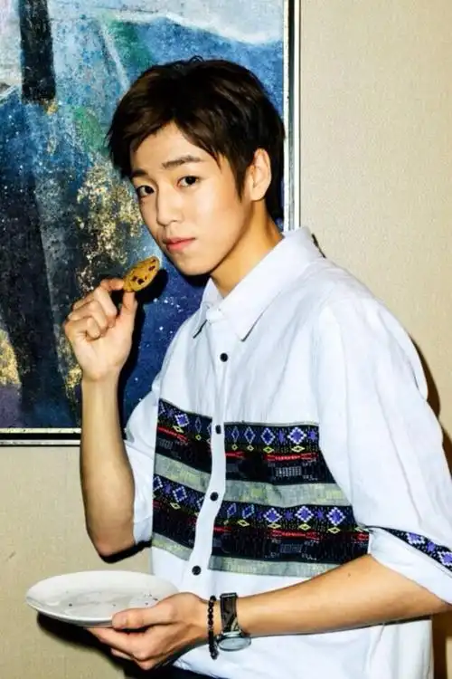 李玹雨,你是纯情小硬汉