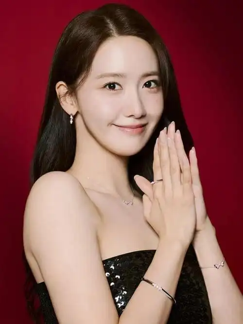 情人节礼物林允儿是懂种草的