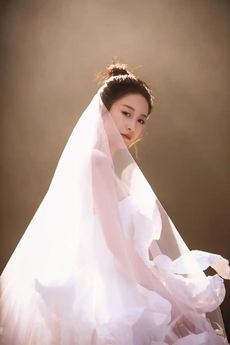 李嘉格新专辑首波主打歌曲《谢谢你爱我》洗脑上线!