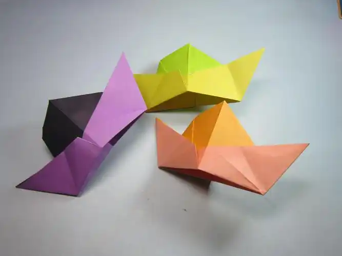 儿童手工折纸帽子,2分钟就能轻松学会简单又可爱的帽子折法