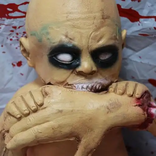 万圣节吓人婴儿恐怖娃娃鬼屋密室逃整人恶魔娃娃场地布置装饰道具