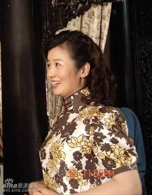 p>郑卫莉,5月23日出生于湖北省武汉市江汉区,中国内地女演员,毕业于