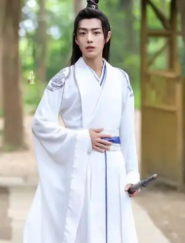 肖战白衣古装路透 来啦～ 任嘉伦 罗云熙 王一博 丁禹兮 龚俊 请你们