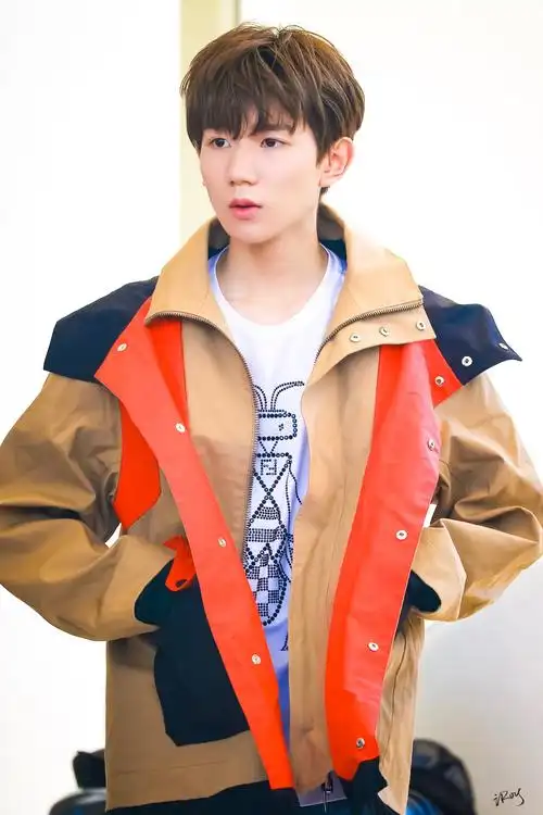 2018tfboys王源 戛纳上班_高清图片大全-爱豆app