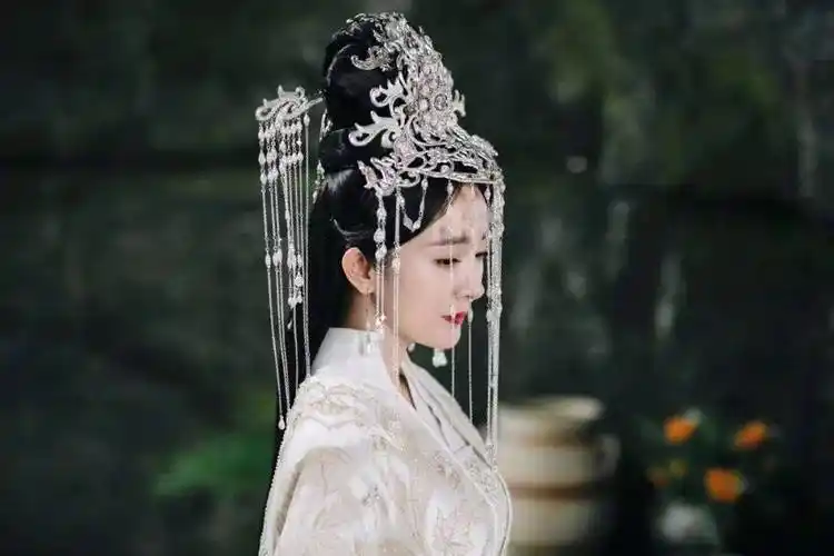 剧中_婚礼_新娘