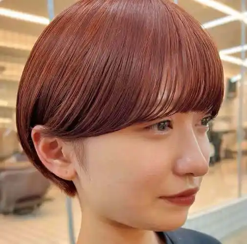 蘑菇头发型怎么描写(蘑菇头烫发发型图片女)-百科学社