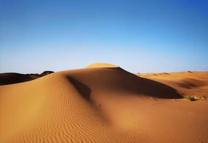 腾格里沙漠冲浪之旅