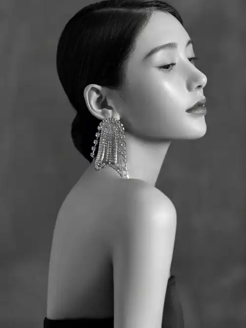 经典黑白肖像照这一刻的高级不言而喻