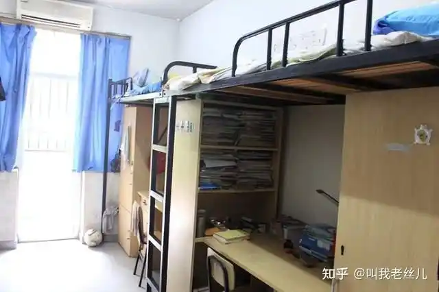 郑州一中宿舍楼宿舍楼看上去很