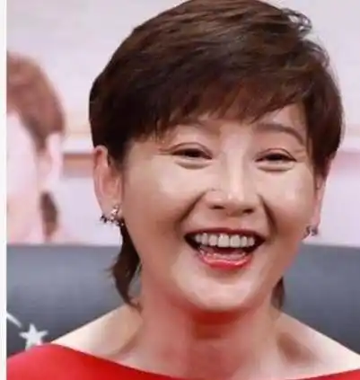 54岁徐帆近照认不出!