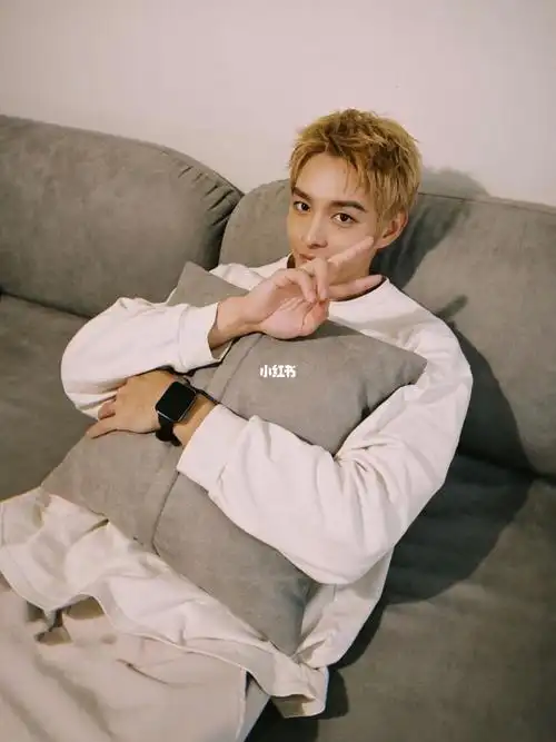 为你逆光而来帅到模糊的曹佑宁70