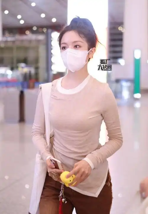 李兰迪又瘦了好多##李兰迪出发北京