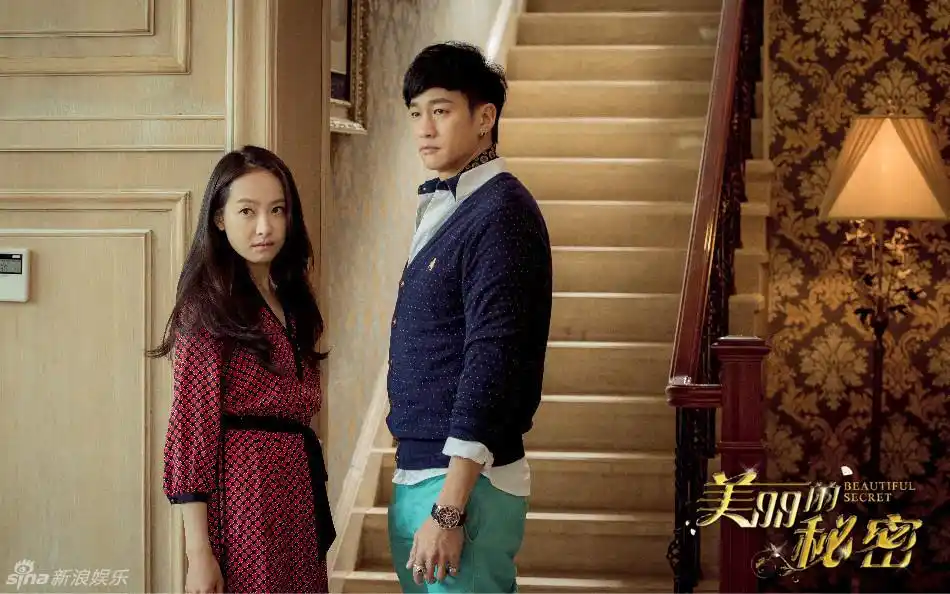新浪娱乐讯 都市暖心爱情剧《美丽的秘密》正在湖南卫视金鹰独播剧场