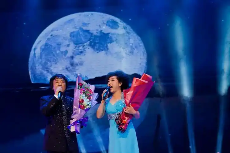 男女重唱《月儿圆圆·个人演唱会》12
