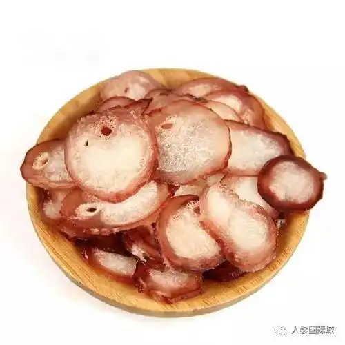 男性朋友较为熟知,鹿鞭有名鹿冲,主要是梅花鹿和马鹿雄性的外生殖器