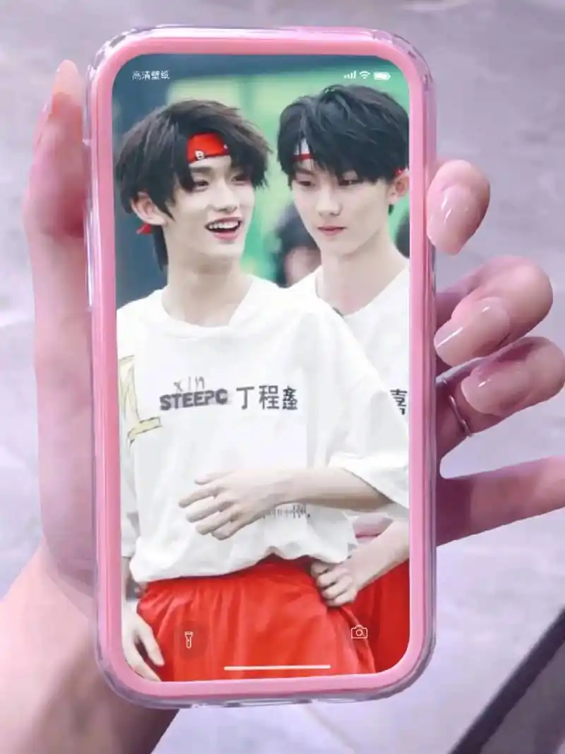 祺鑫绝美cp神图壁纸真的很甜