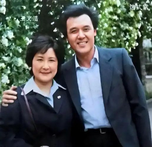 回顾达式常只爱一个人一生不买车不开车83岁还坚持打卡上班