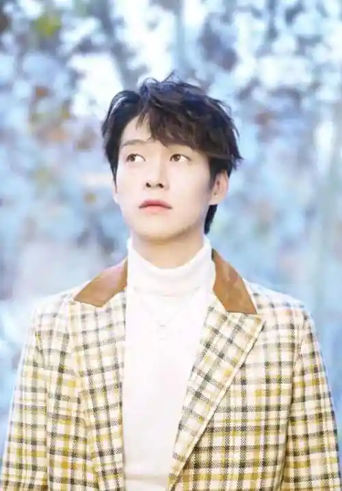 魏大勋个人资料简介及家世(魏大勋爸爸不是普通人)