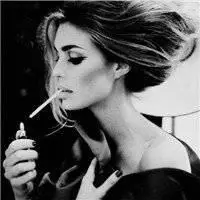 黑白侧脸抽烟头像_微信头像图片大全