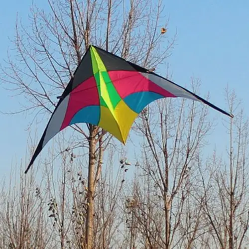 风筝潍坊沿途高档七彩企鹅拼接超大三角伞布风筝