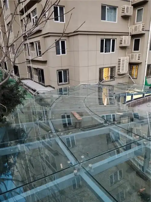 玻璃雨棚地下车库点式玻璃雨篷北京蓝兴华凌