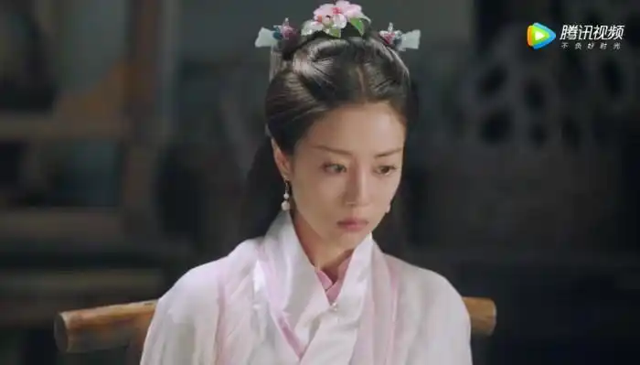 《极品家丁》肖青璇(李溪芮)