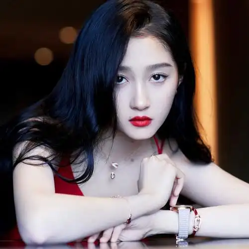 关晓彤美女头像大全2022最新版的