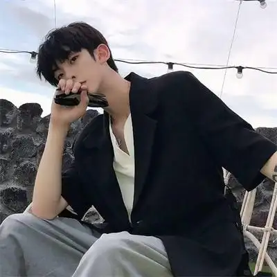 霸气野性的qq头像男生帅气拽黑白中的精选qq头像男生非主流超拽qq男生