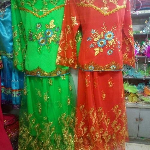 新款秧歌服女装裙装二人转广场舞东北秧歌中老年演出舞台表演服装