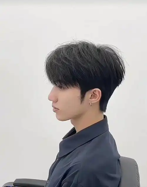 韩式微分纹理超级好看有型|||超级容易打理的发型推荐沈阳男生发型