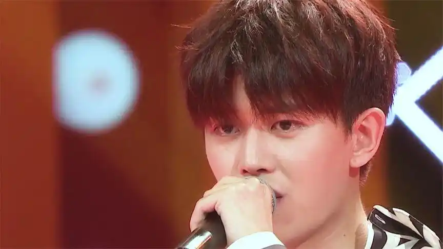 任嘉伦唱大唐荣耀