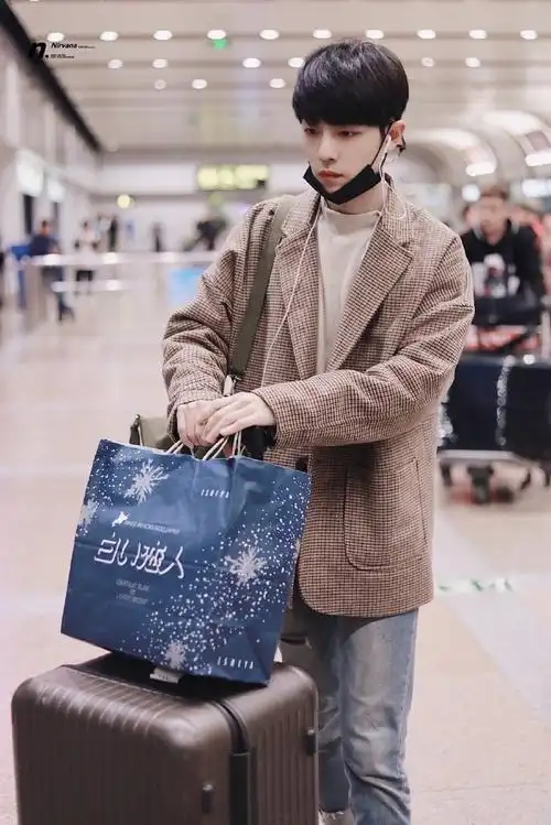 肖战的那年今日##向全世界安利肖战