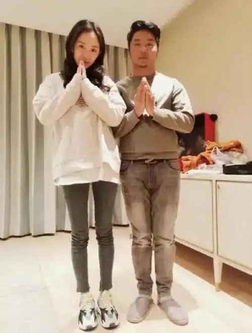 原创杨幂新男友身份意外曝光野外秀恩爱难怪会拒绝魏大勋的求婚