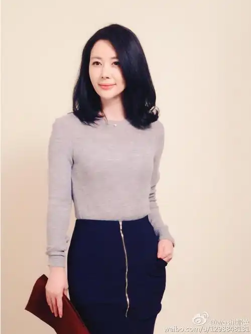 邓英ying deng的图片