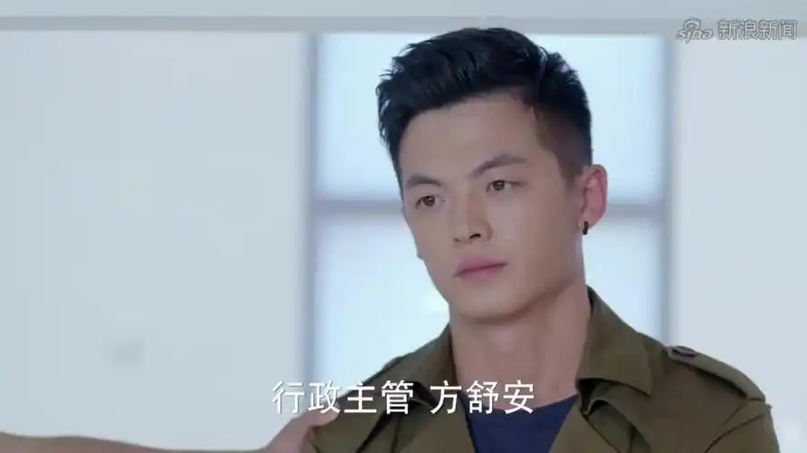 麻辣变形计:方舒安夸秦升威猛刚强,下一句扎心了,真是找打