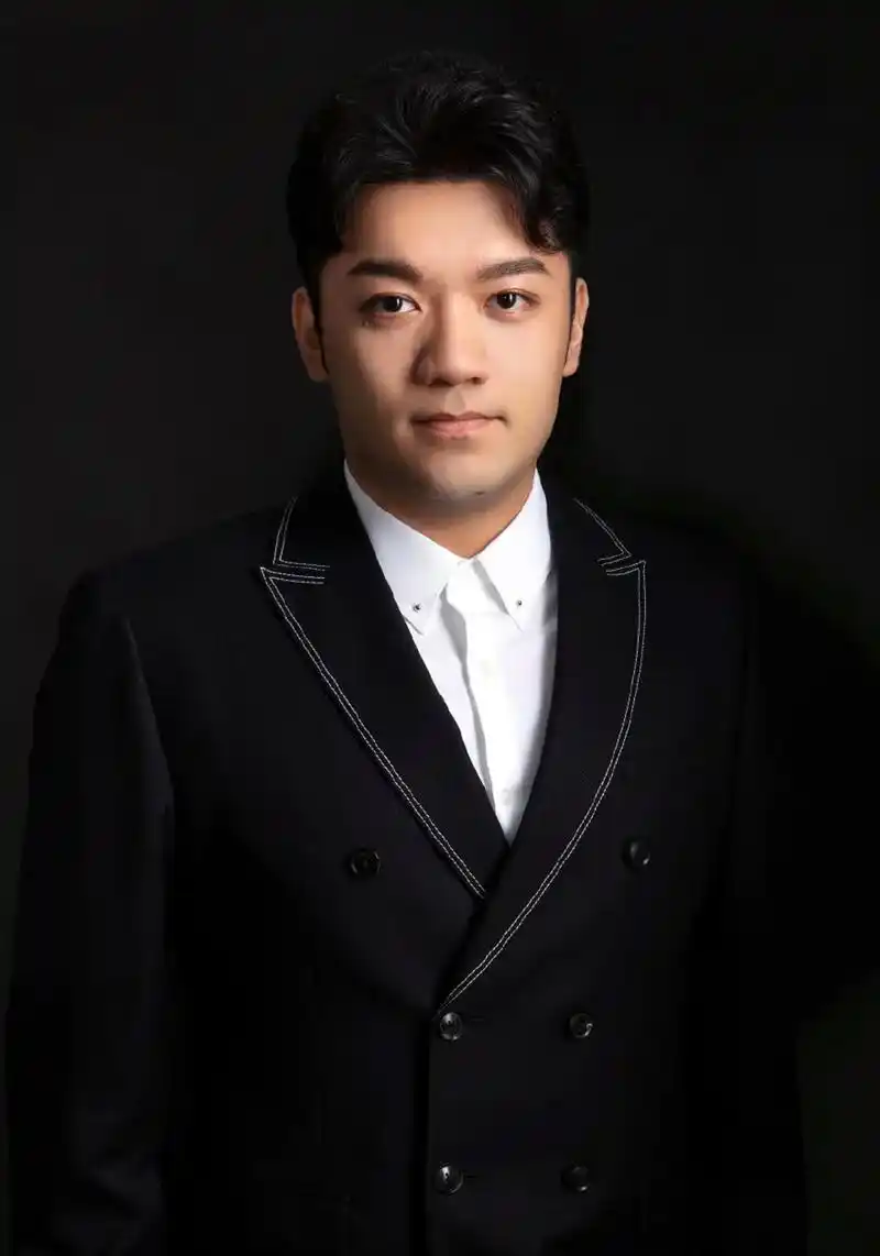 从当红童星到泯然众人,尤浩然的问题不是"长残了"那么简单