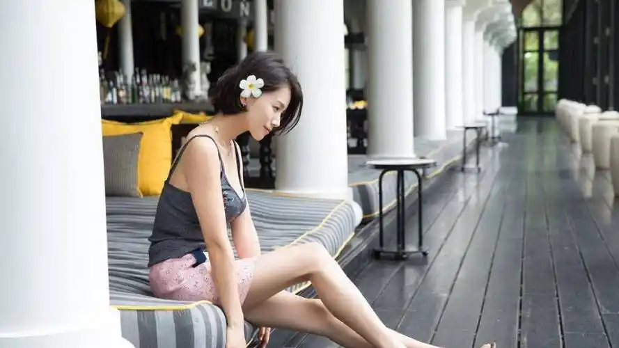 她跟陈思诚恋爱三年,最后输给了佟丽娅,如今37岁变成这样_曹曦文_唐人